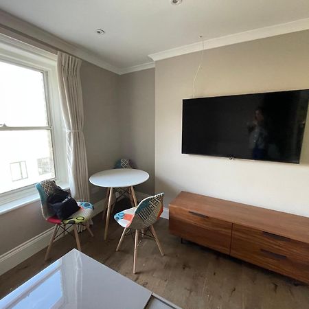 Spacious & Pristine 2Bd Flat - Balham Apartment London Luaran gambar