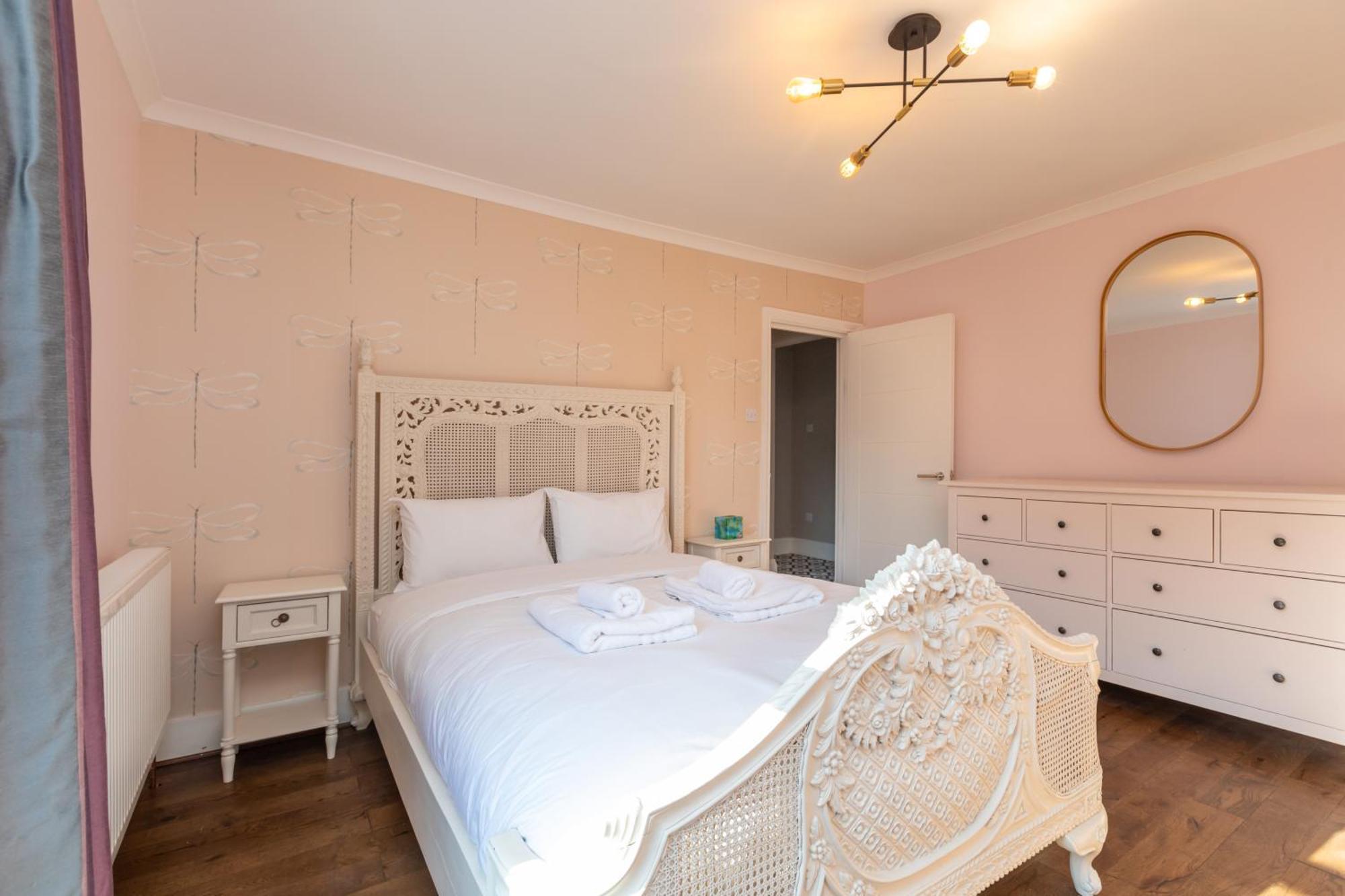 Spacious & Pristine 2Bd Flat - Balham Apartment London Luaran gambar