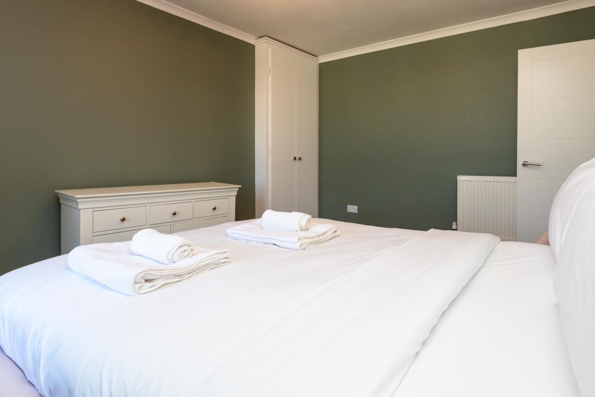 Spacious & Pristine 2Bd Flat - Balham Apartment London Luaran gambar